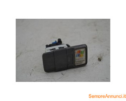 Presa USB Fiat 500 Dal 2007 al 2015 Cod 735493636